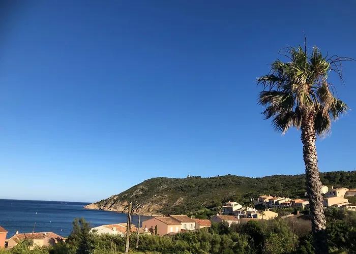 Saint Tropez, En Front De 拉马蒂埃勒