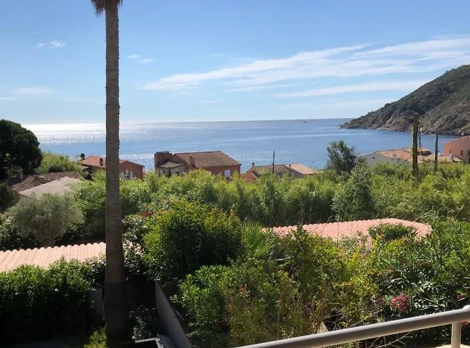 Saint Tropez, En Front De * 拉马蒂埃勒