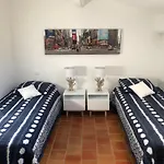 Saint Tropez, En Front De Apartment