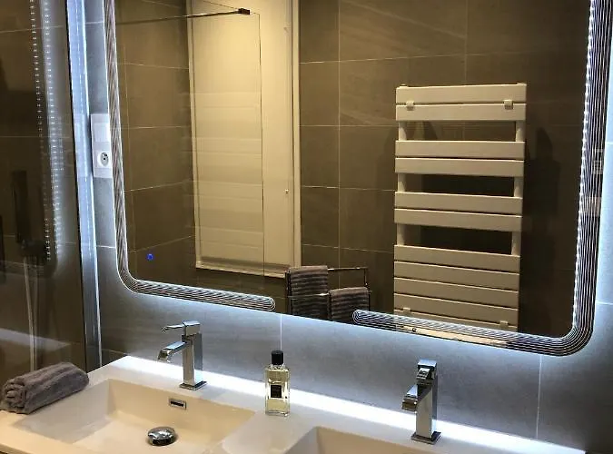 דירה Saint Tropez, En Front De